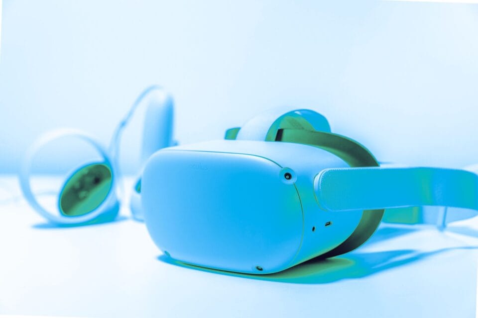 White virtual reality headset used for immersive digital media experiences